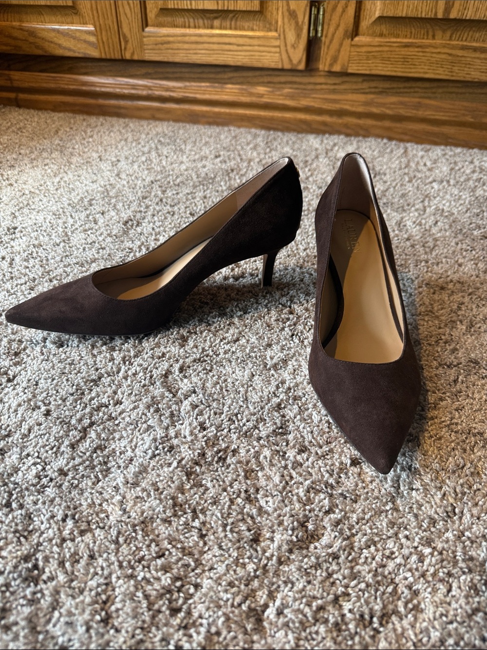 Ralph Lauren Dark Brown Suede Pointed Toe Pumps - Picture 2 of 4